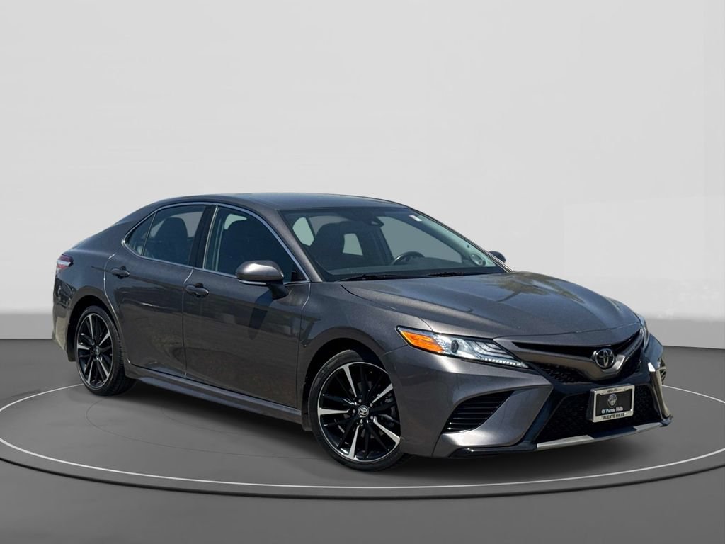 Used 2020 Toyota Camry XSE w/ Navigation Package FWD image 1