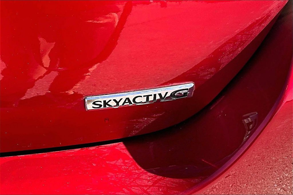 Used 2020 MAZDA MAZDA3 Sedan w/ Premium Package image 32