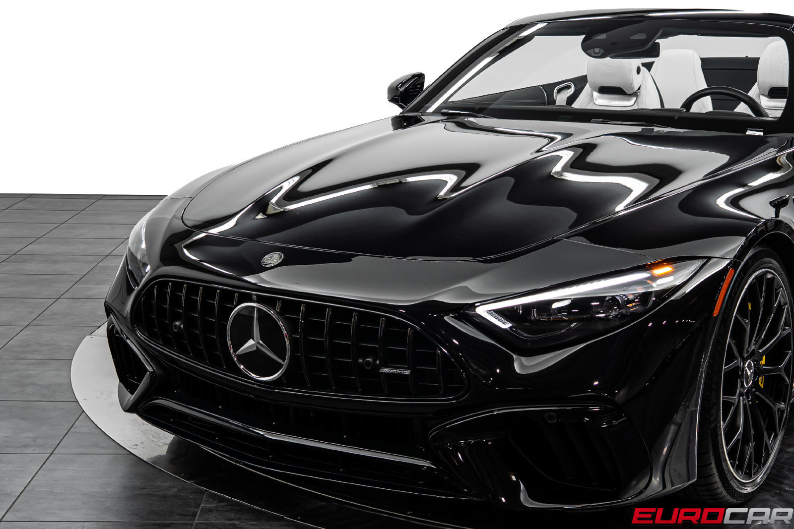 Used 2026 Mercedes-Benz SL 55 AMG 4MATIC image 15