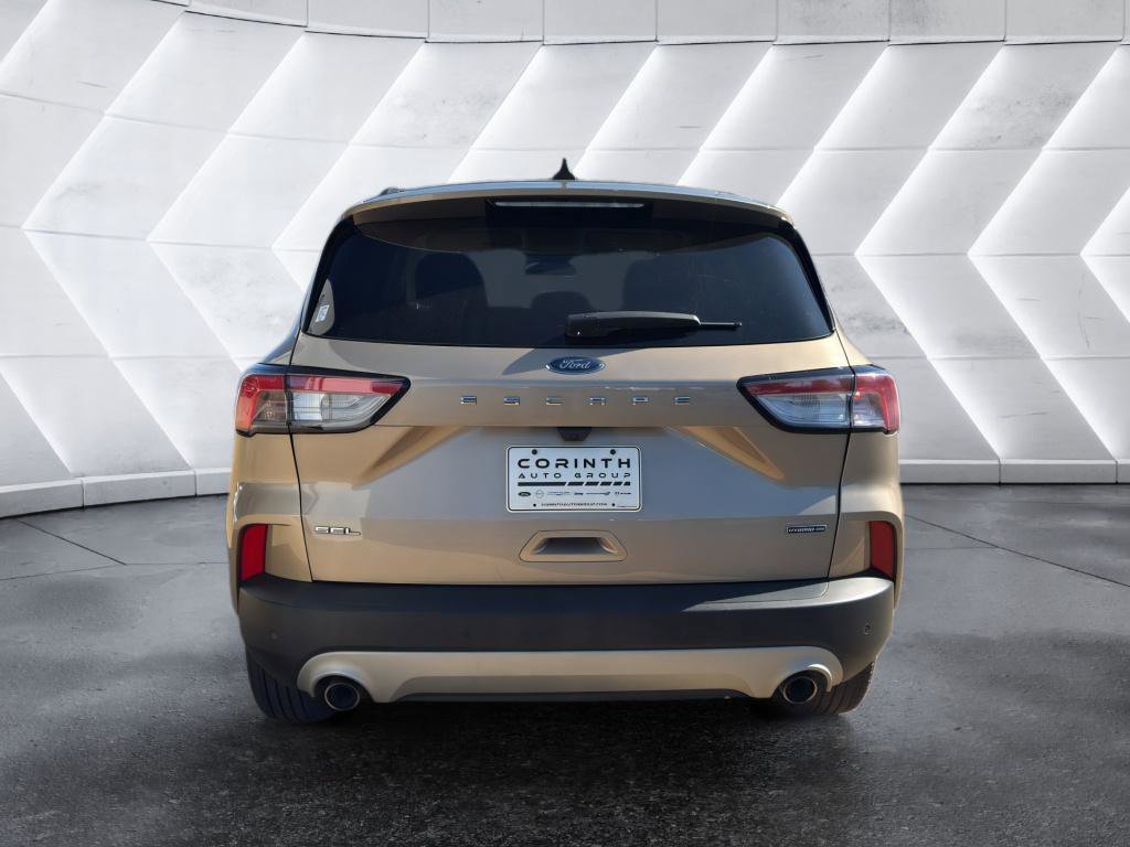 Used 2021 Ford Escape SEL image 4