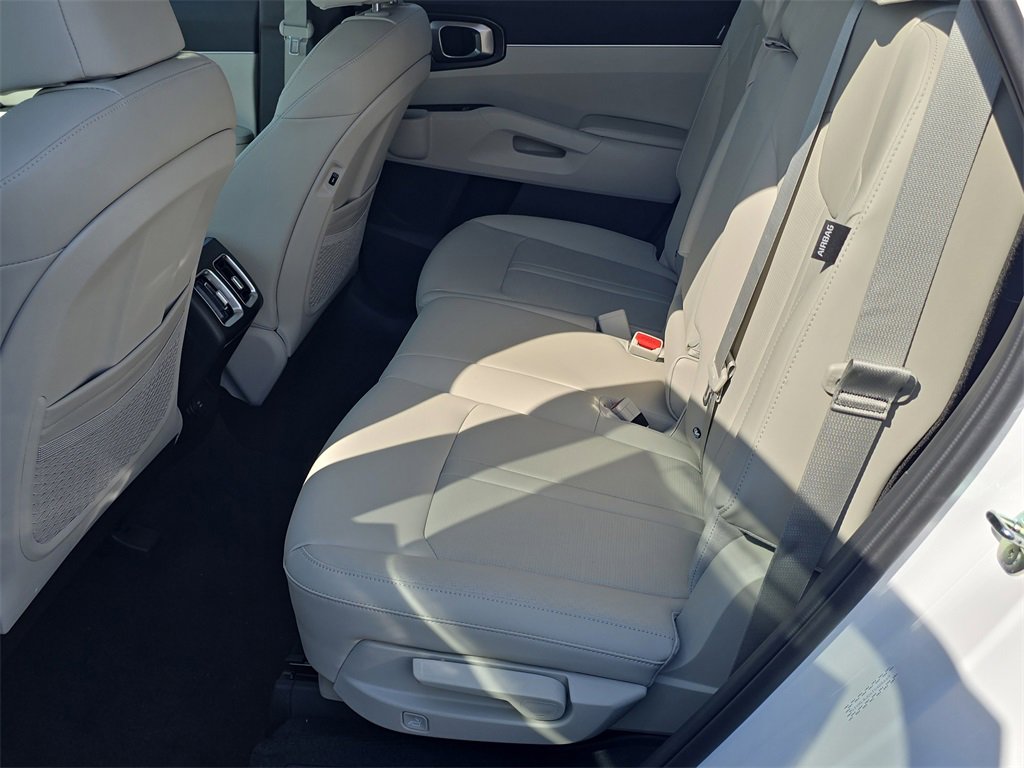 New 2026 Kia Sorento S w/ S Panoramic Sunroof Package image 18