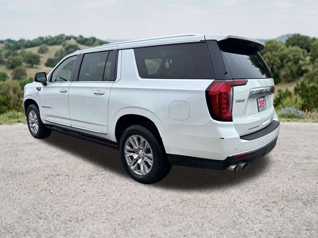 Used 2023 GMC Yukon XL Denali AWD/4WD image 8
