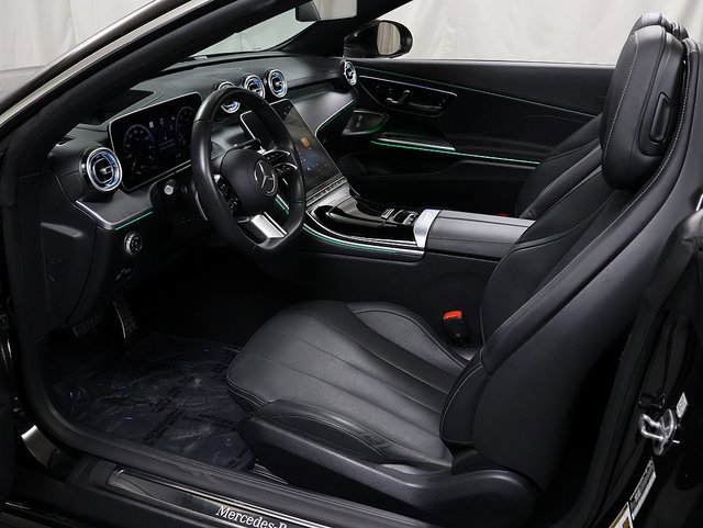 Certified 2024 Mercedes-Benz CLE 450 4MATIC Cabriolet image 13