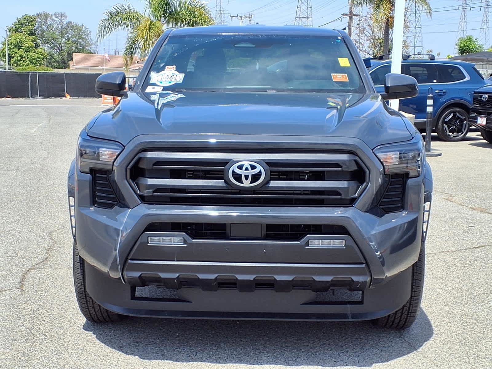 Used 2024 Toyota Tacoma SR5 AWD/4WD image 2
