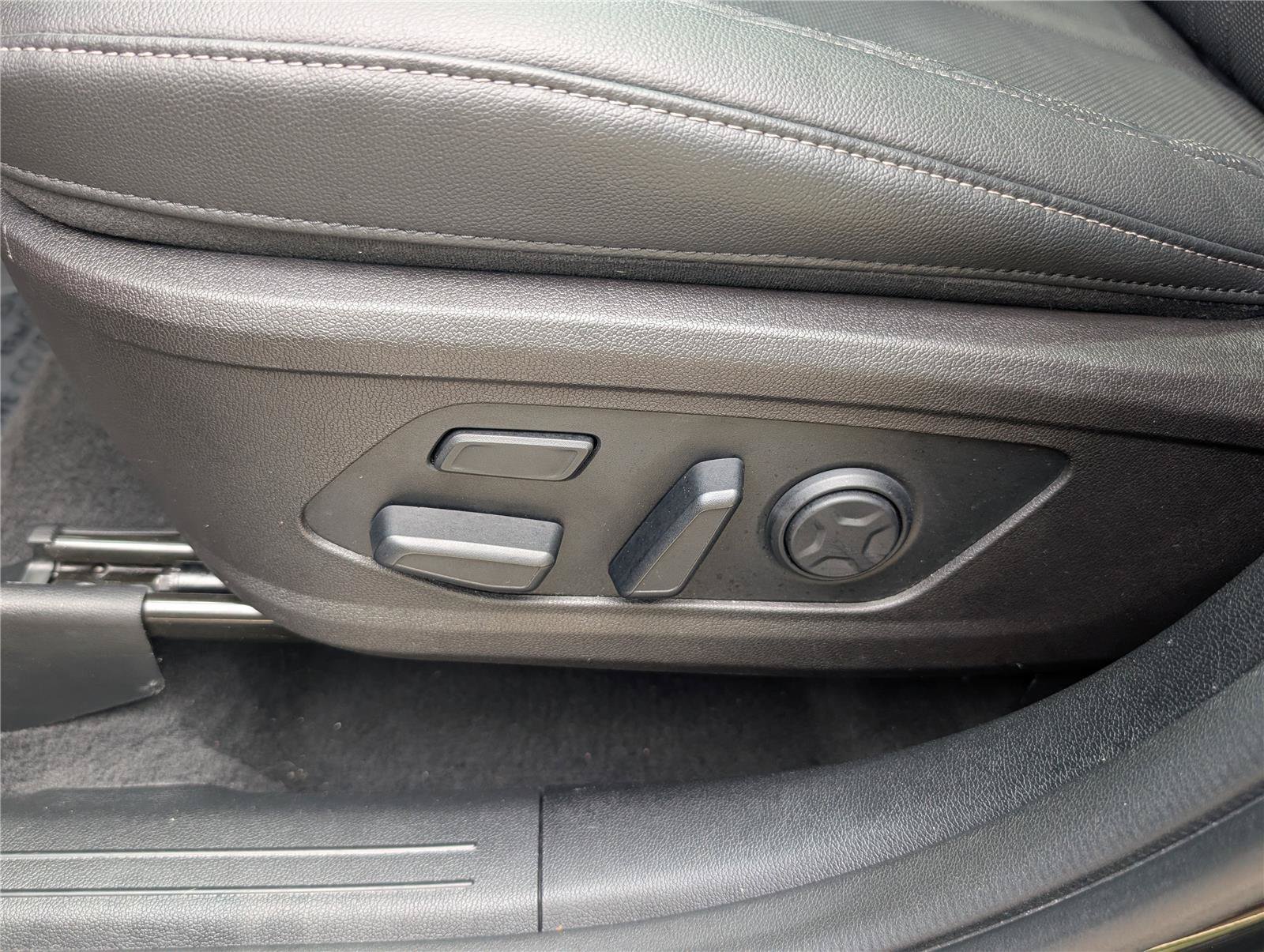 Used 2022 Kia Sorento SX Prestige AWD/4WD image 25