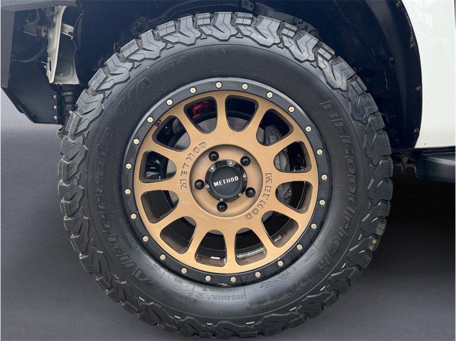 Used 2016 Toyota Sequoia SR5 AWD/4WD image 8