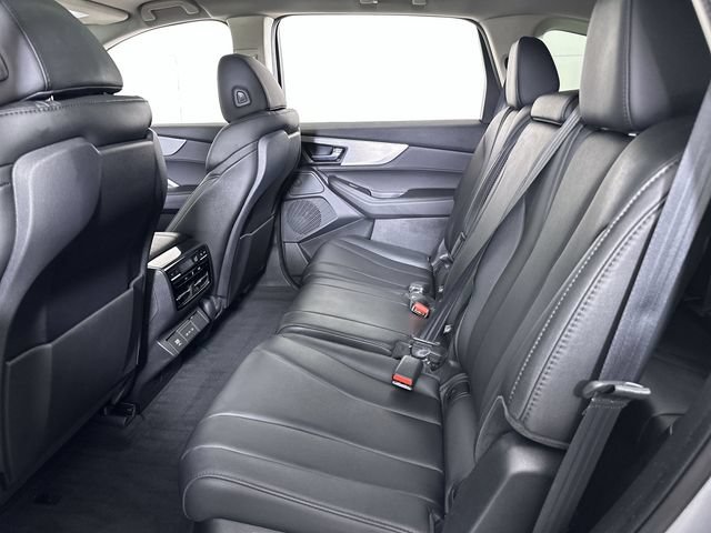 Used 2025 Acura MDX FWD image 26