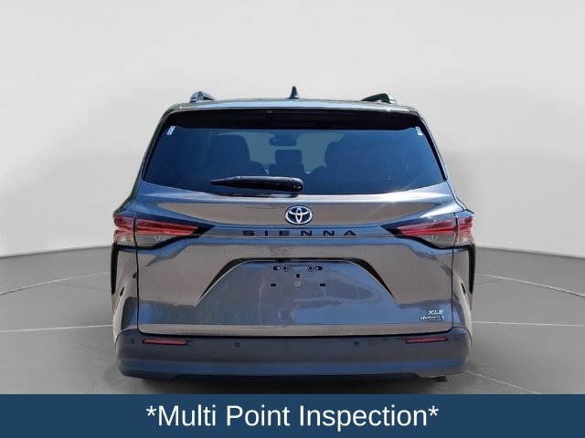 Used 2021 Toyota Sienna XLE FWD image 6