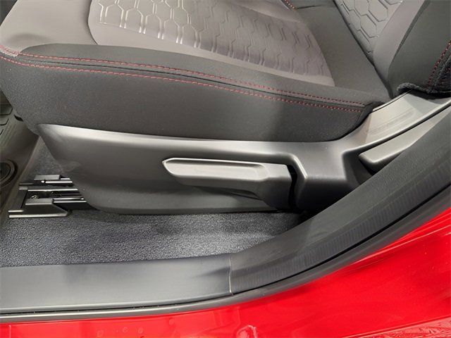 Used 2025 Subaru Impreza 2.0i Sport image 11