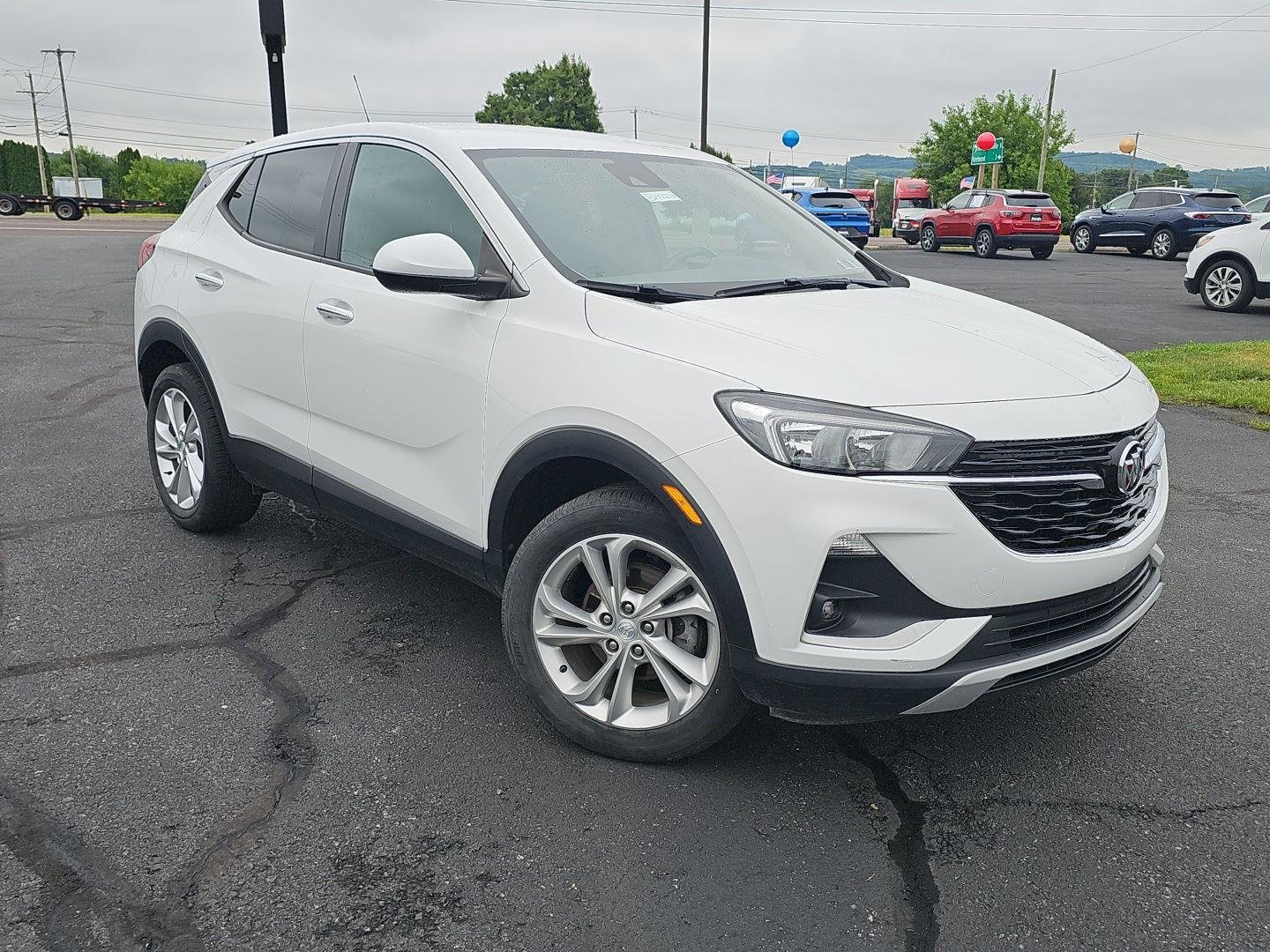 Used 2022 Buick Encore GX Preferred w/ Cold Weather Comfort Package AWD/4WD image 3