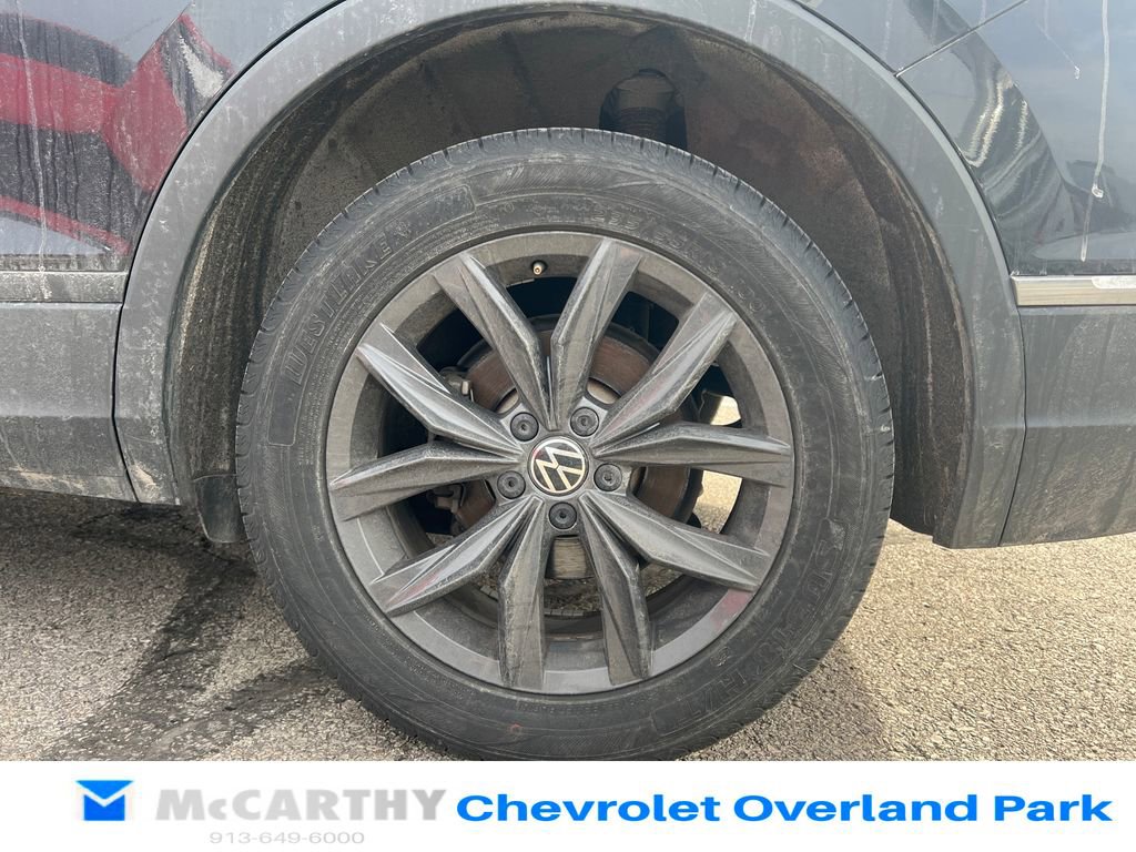 Used 2024 Volkswagen Tiguan SE image 7