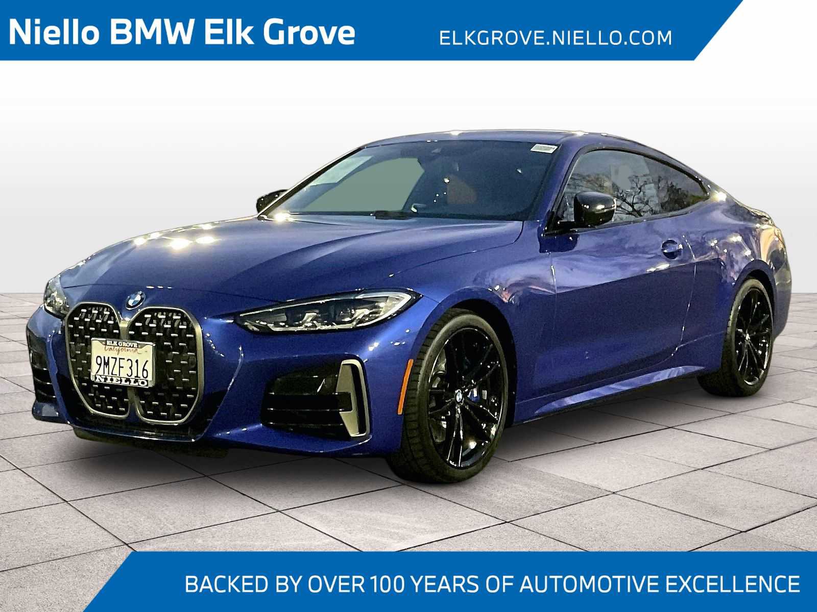 Used 2022 BMW M440i Coupe image 1