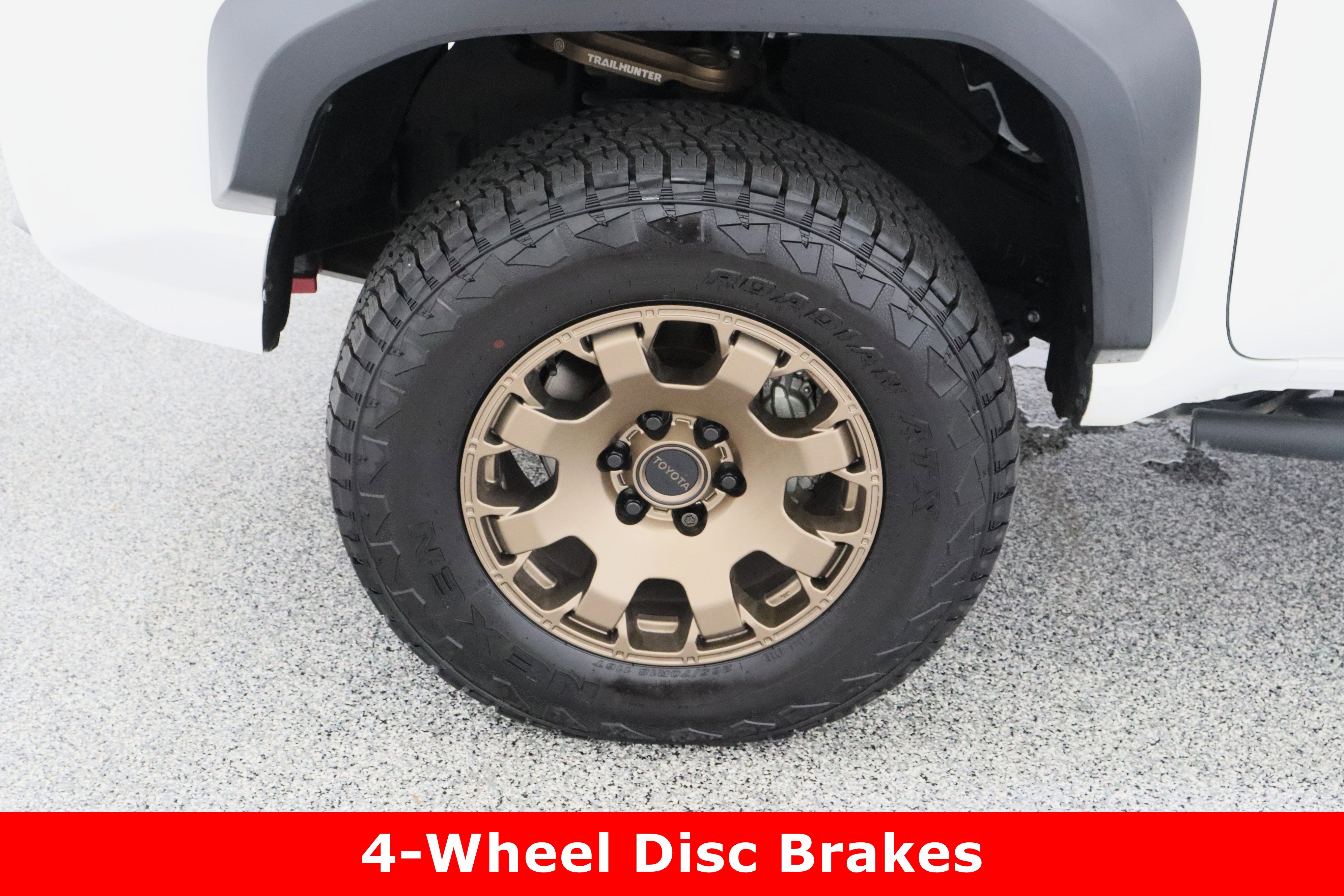 Used 2025 Toyota Tacoma 4x4 Double Cab Hybrid image 11
