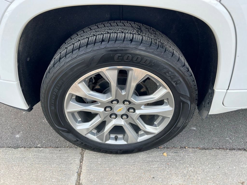 Used 2018 Chevrolet Traverse Premier image 10