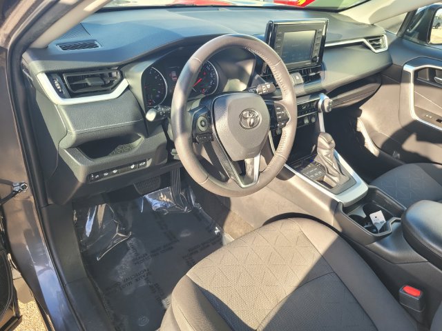 Used 2021 Toyota RAV4 XLE w/ Convenience Package AWD/4WD image 12