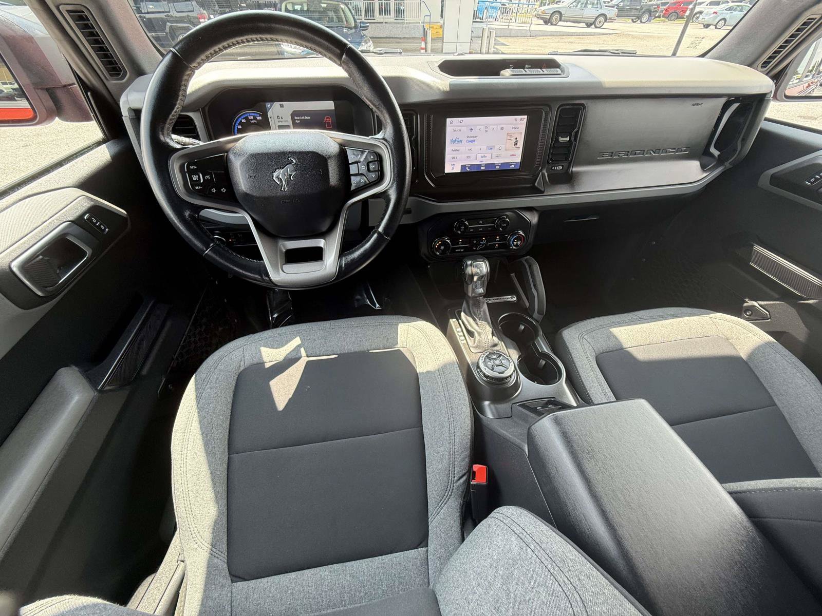 Used 2023 Ford Bronco 4-Door AWD/4WD image 15