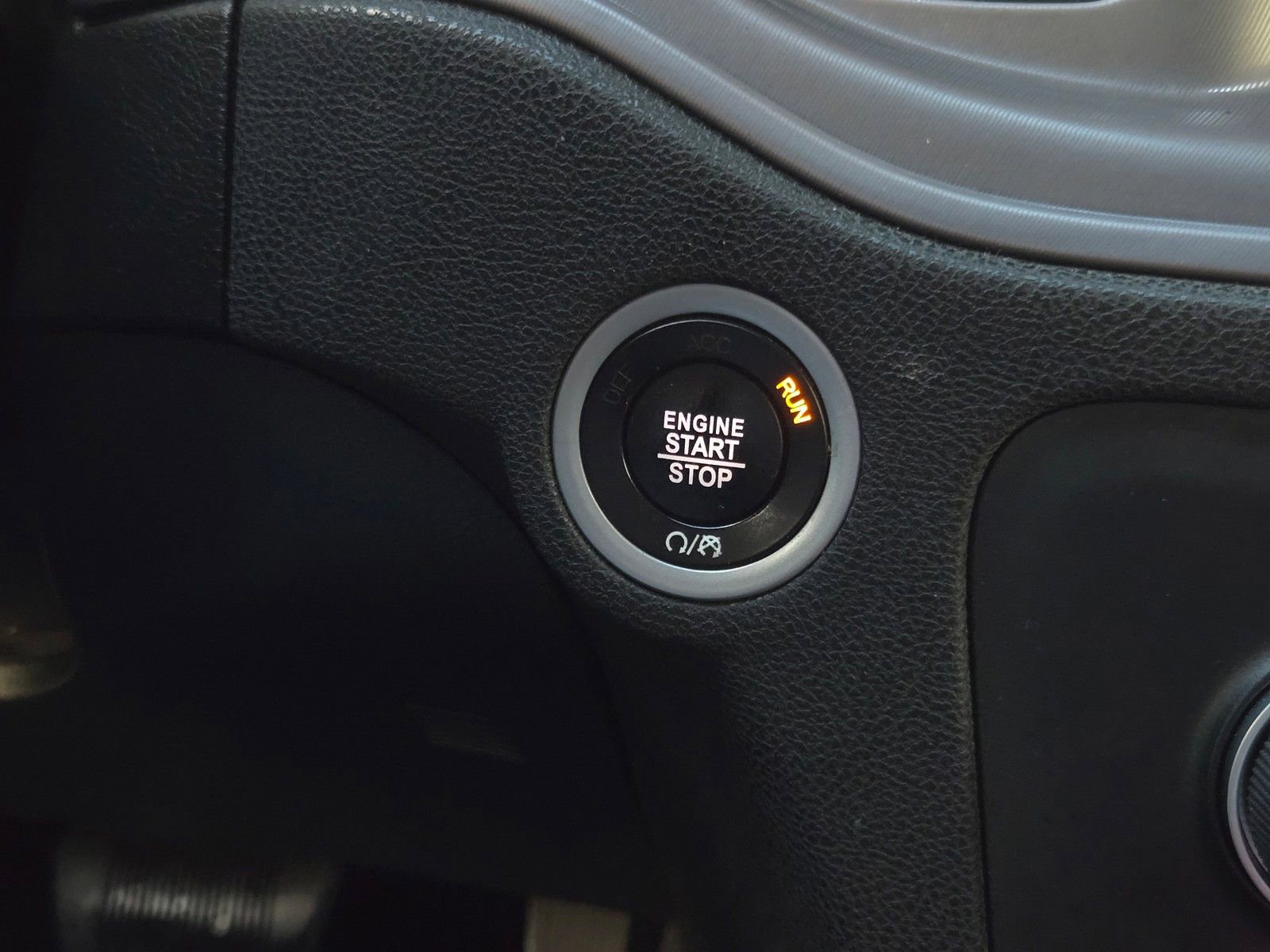 Used 2023 Dodge Charger SXT image 18