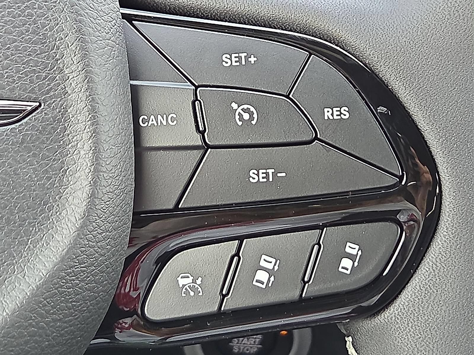 New 2026 Chrysler Pacifica Select w/ S Appearance Package FWD image 20