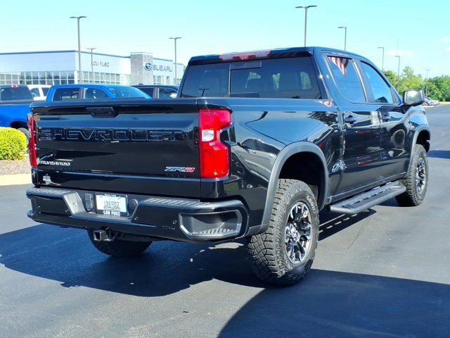 Used 2023 Chevrolet Silverado 1500 ZR2 w/ Technology Package AWD/4WD image 24