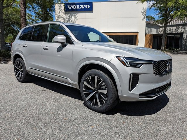 New 2025 Volvo XC90 B6 Core w/ Climate Package image 2