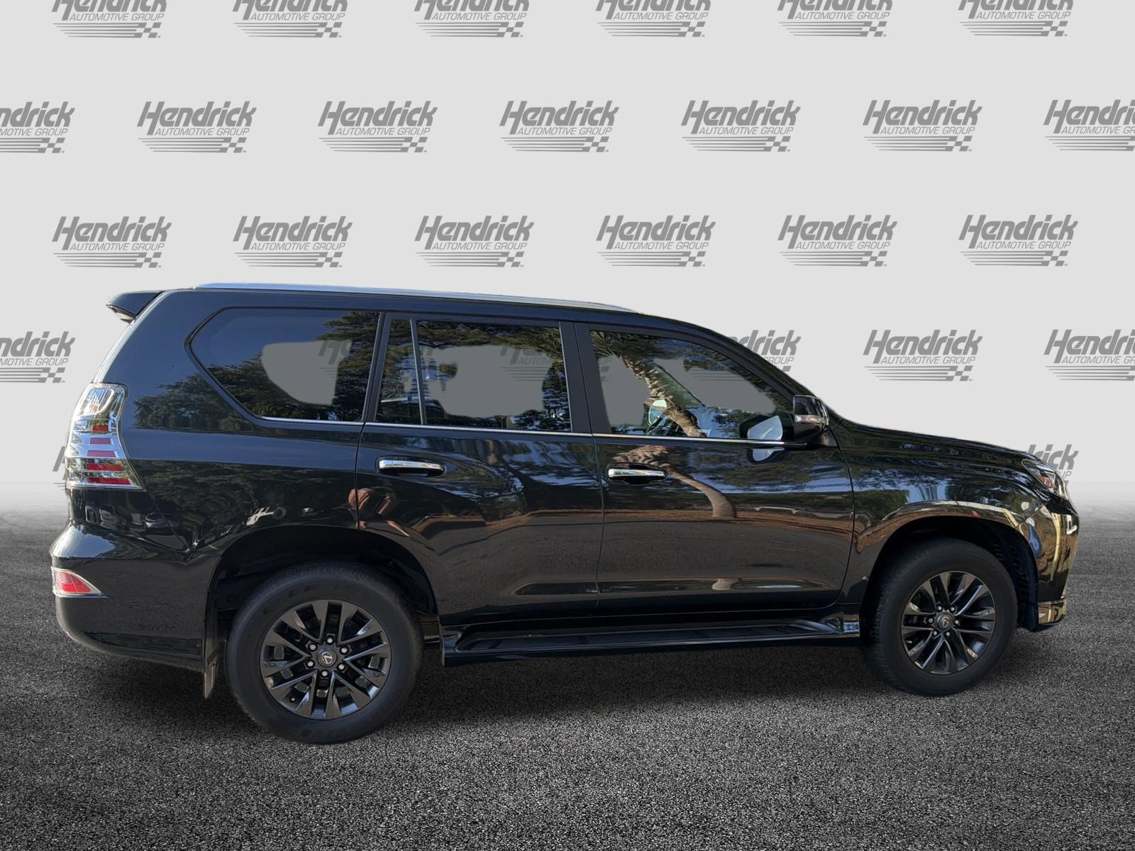 Used 2023 Lexus GX 460 Premium w/ Premium Package AWD/4WD image 10