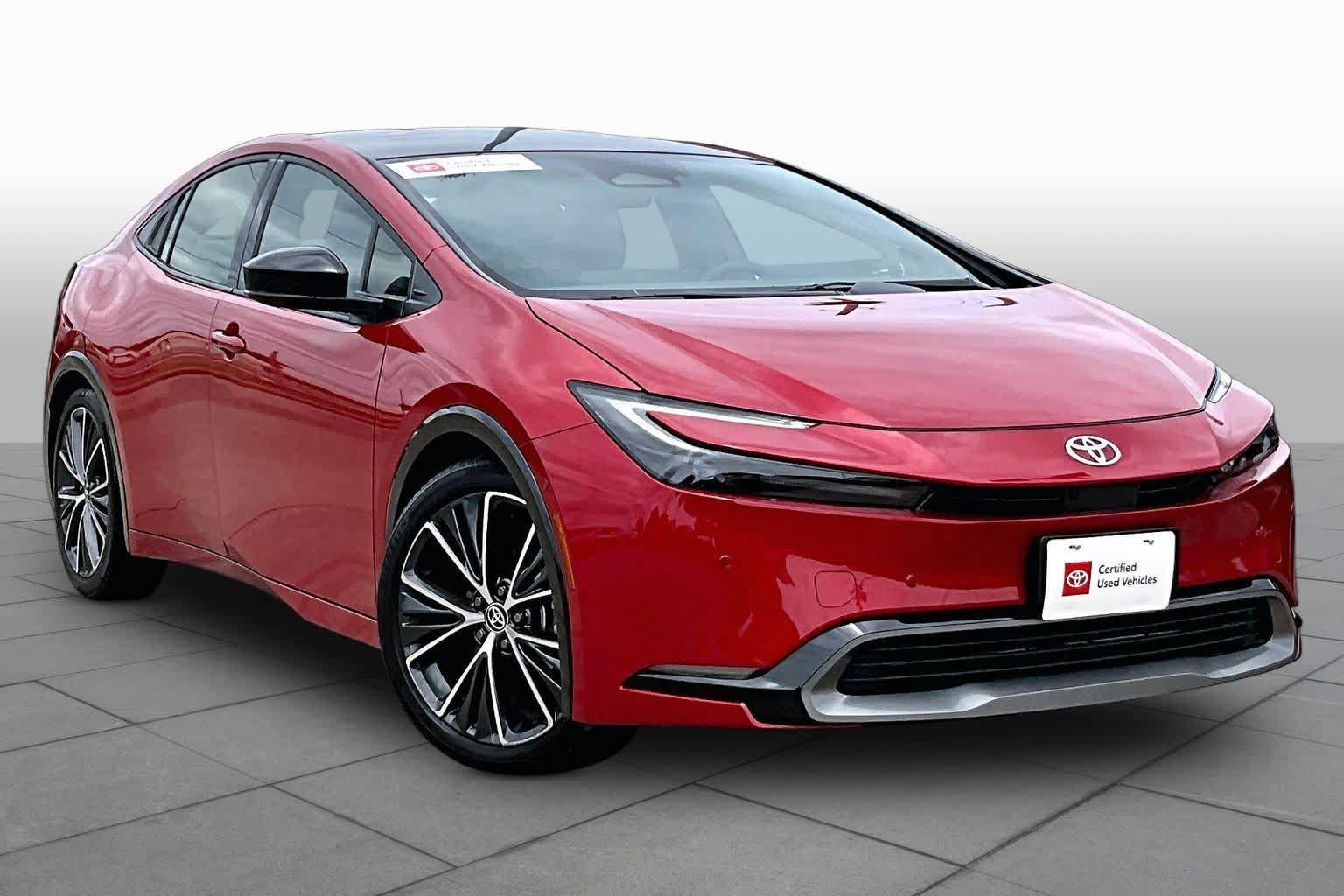 Certified 2025 Toyota Prius Limited w/ Limited Premium Package FWD image 3
