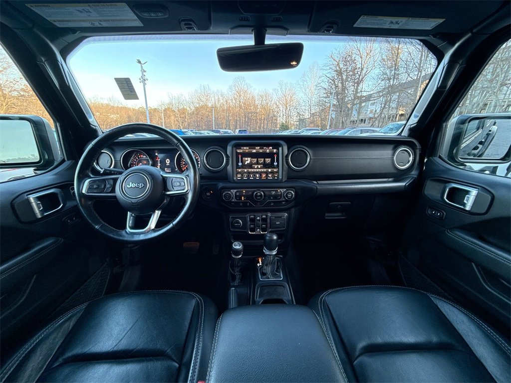 Used 2019 Jeep Wrangler Unlimited Sahara w/ Uconnect 4C Nav & Sound Group image 22