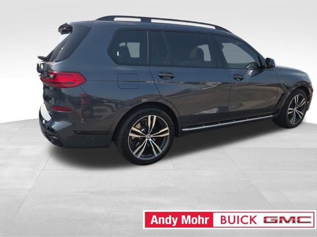 Used 2022 BMW X7 xDrive40i w/ M Sport Package AWD/4WD image 23