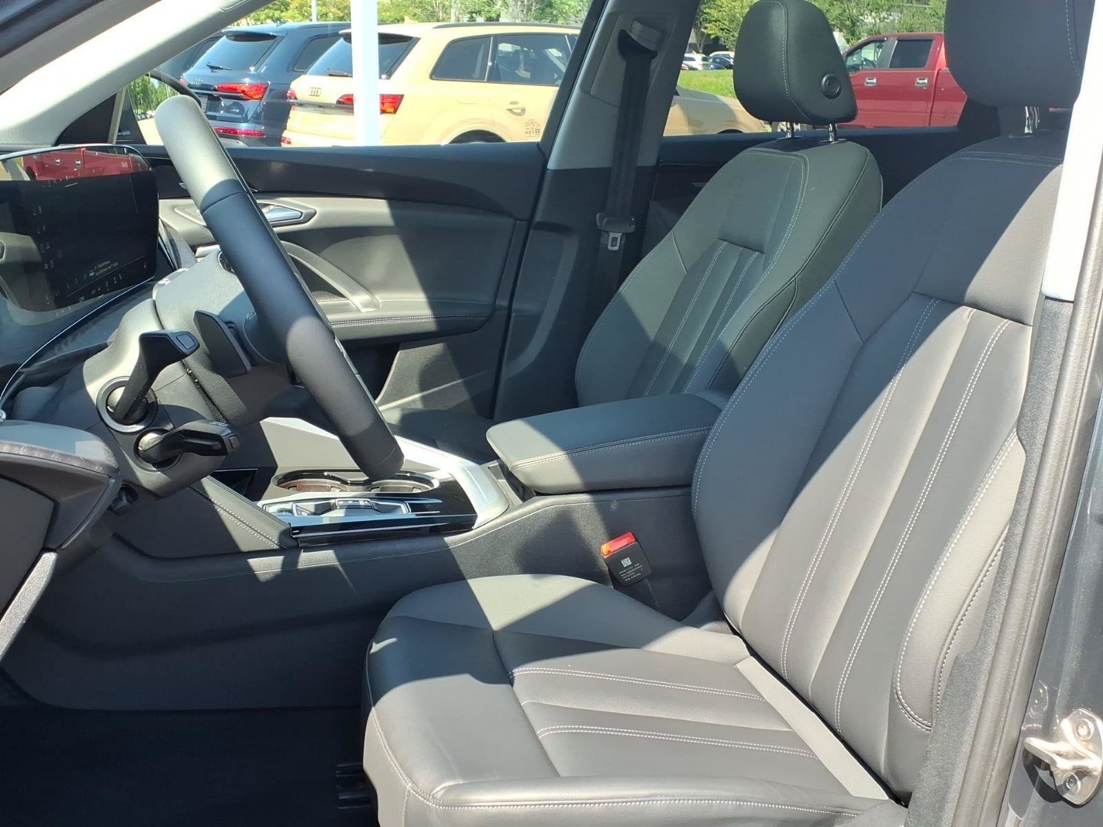Certified 2025 Audi Q5 Premium w/ Premium Plus AWD/4WD image 20