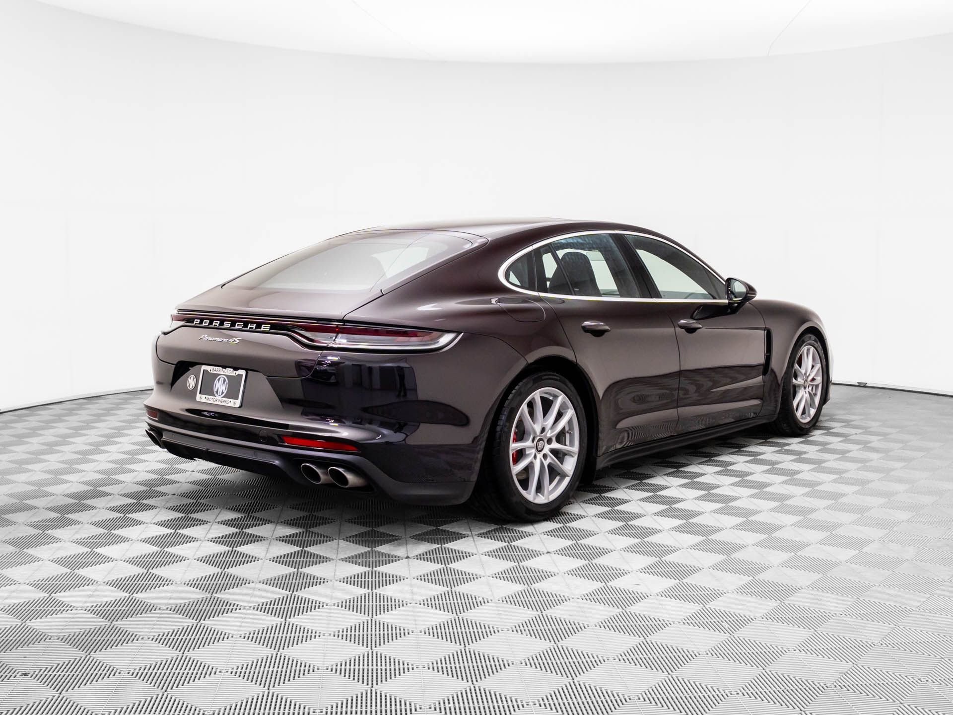 Used 2022 Porsche Panamera 4S image 8
