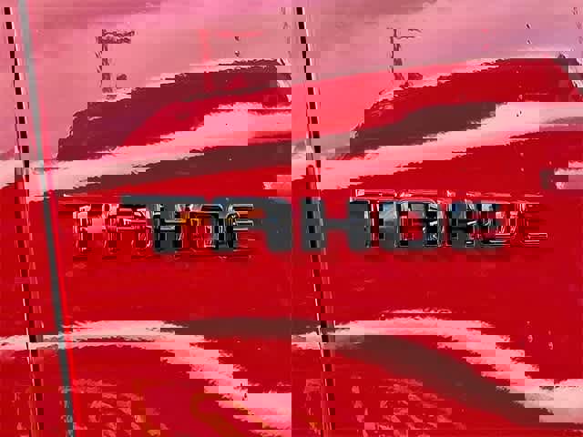 Certified 2024 Chevrolet Tahoe Z71 w/ Off-Road Capability Package image 38