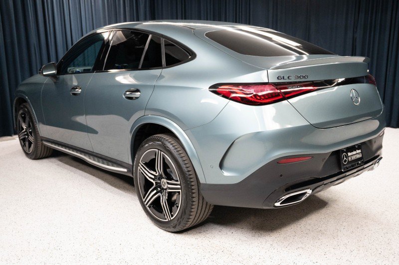 Certified 2025 Mercedes-Benz GLC 300 4MATIC image 7
