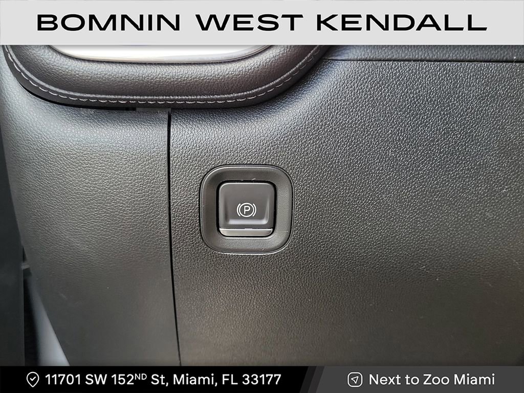 Used 2021 Chevrolet Silverado 1500 LT Trail Boss image 24