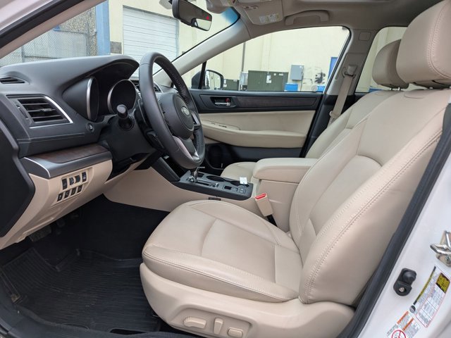 Used 2019 Subaru Outback 3.6R Limited w/ Popular Package #2 image 18