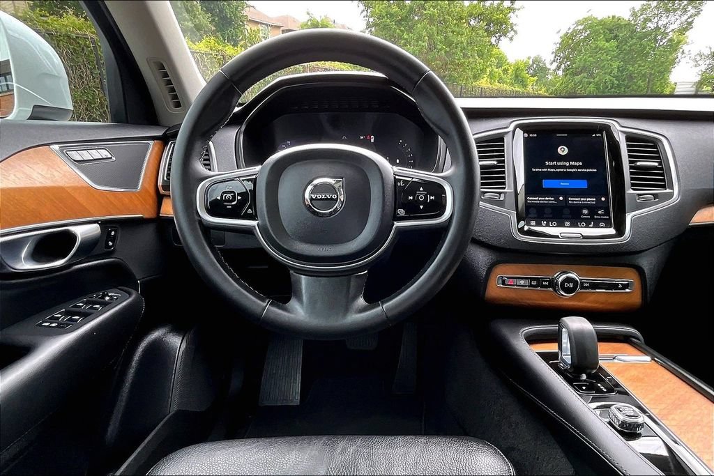 Used 2023 Volvo XC90 B6 Core w/ Climate Package AWD/4WD image 7