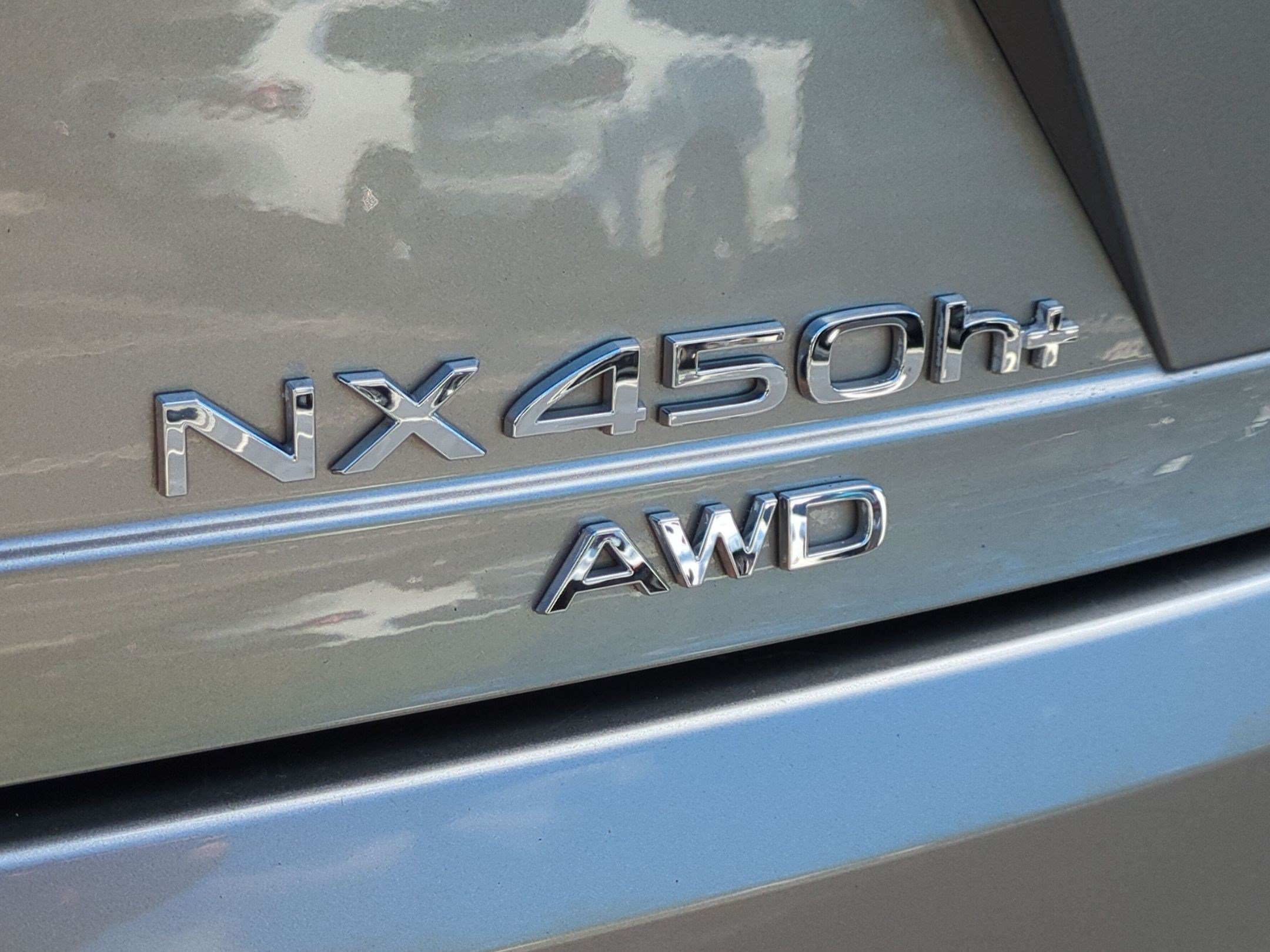 Used 2025 Lexus NX 450h+ F Sport w/ Accessory Package (2T) AWD/4WD image 38