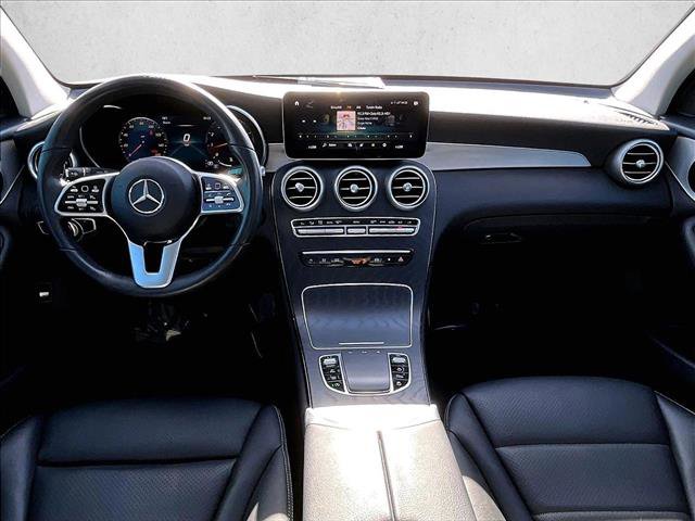 Used 2022 Mercedes-Benz GLC 300 image 16
