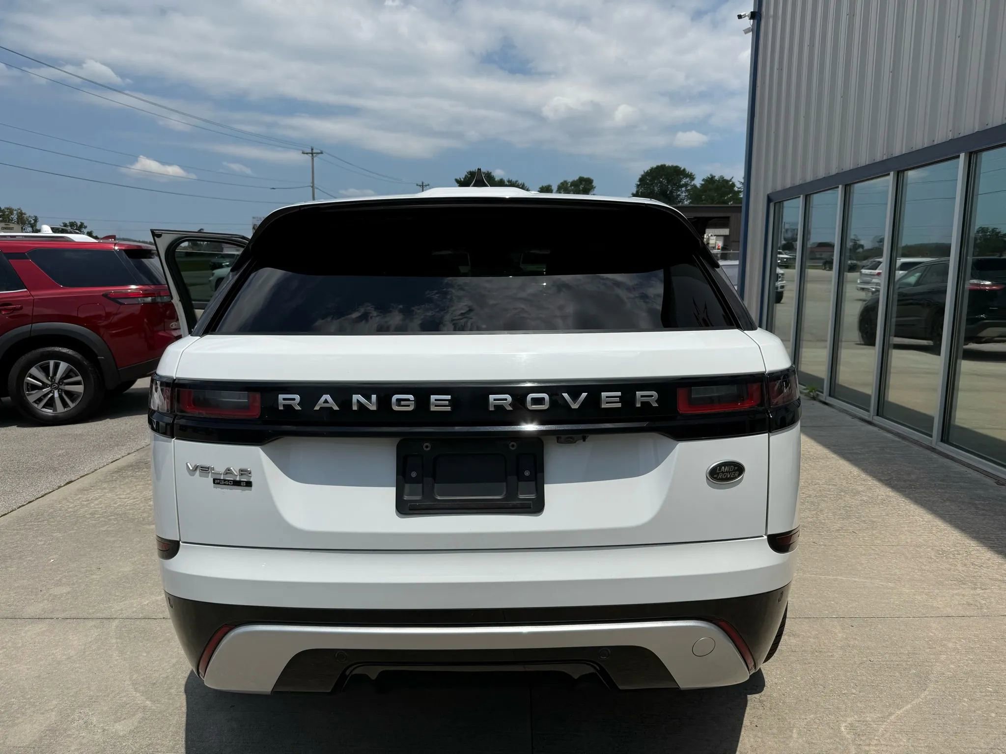 Used 2020 Land Rover Range Rover Velar S image 10