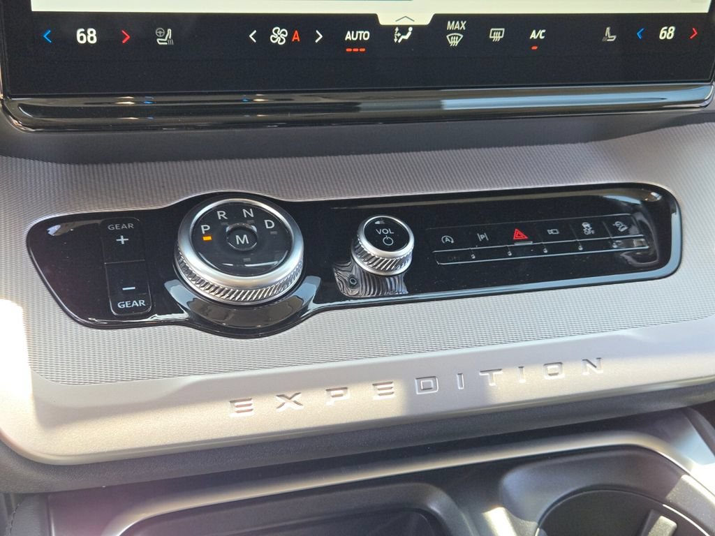 New 2026 Ford Expedition Max Active AWD/4WD image 16