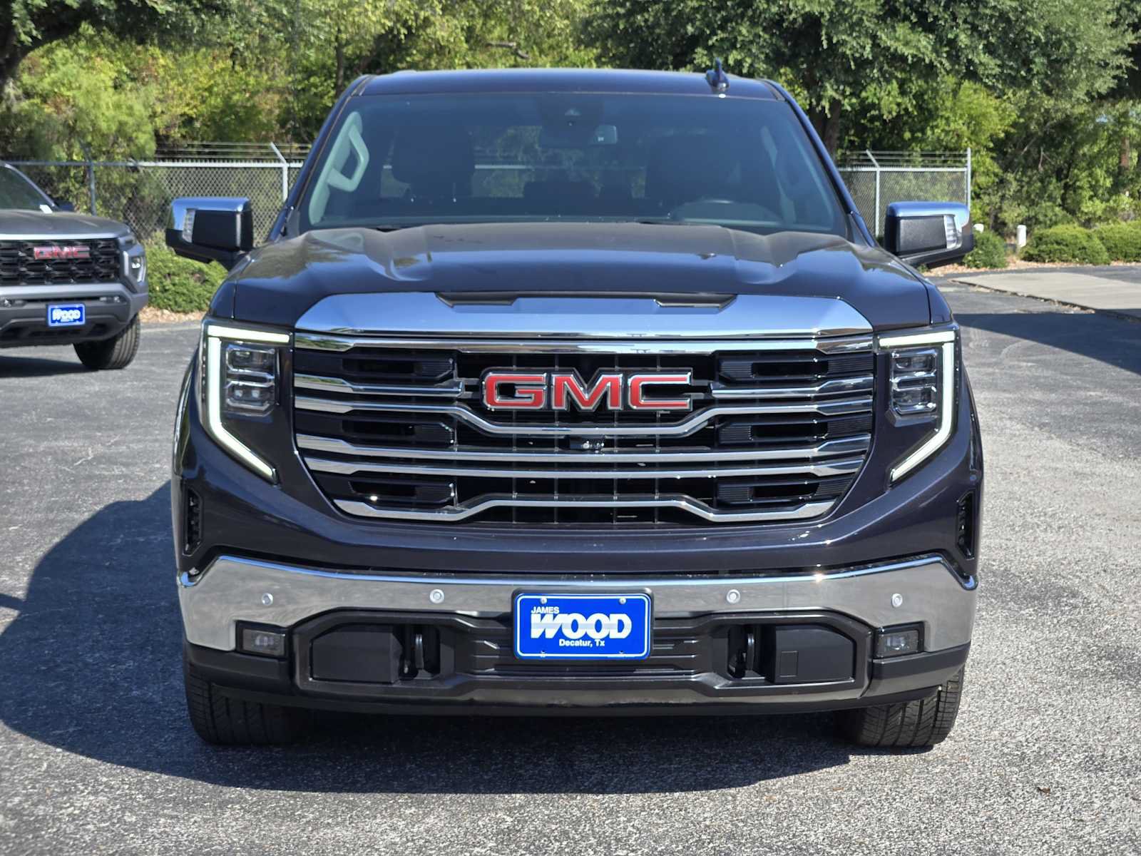 Certified 2023 GMC Sierra 1500 SLT RWD image 2