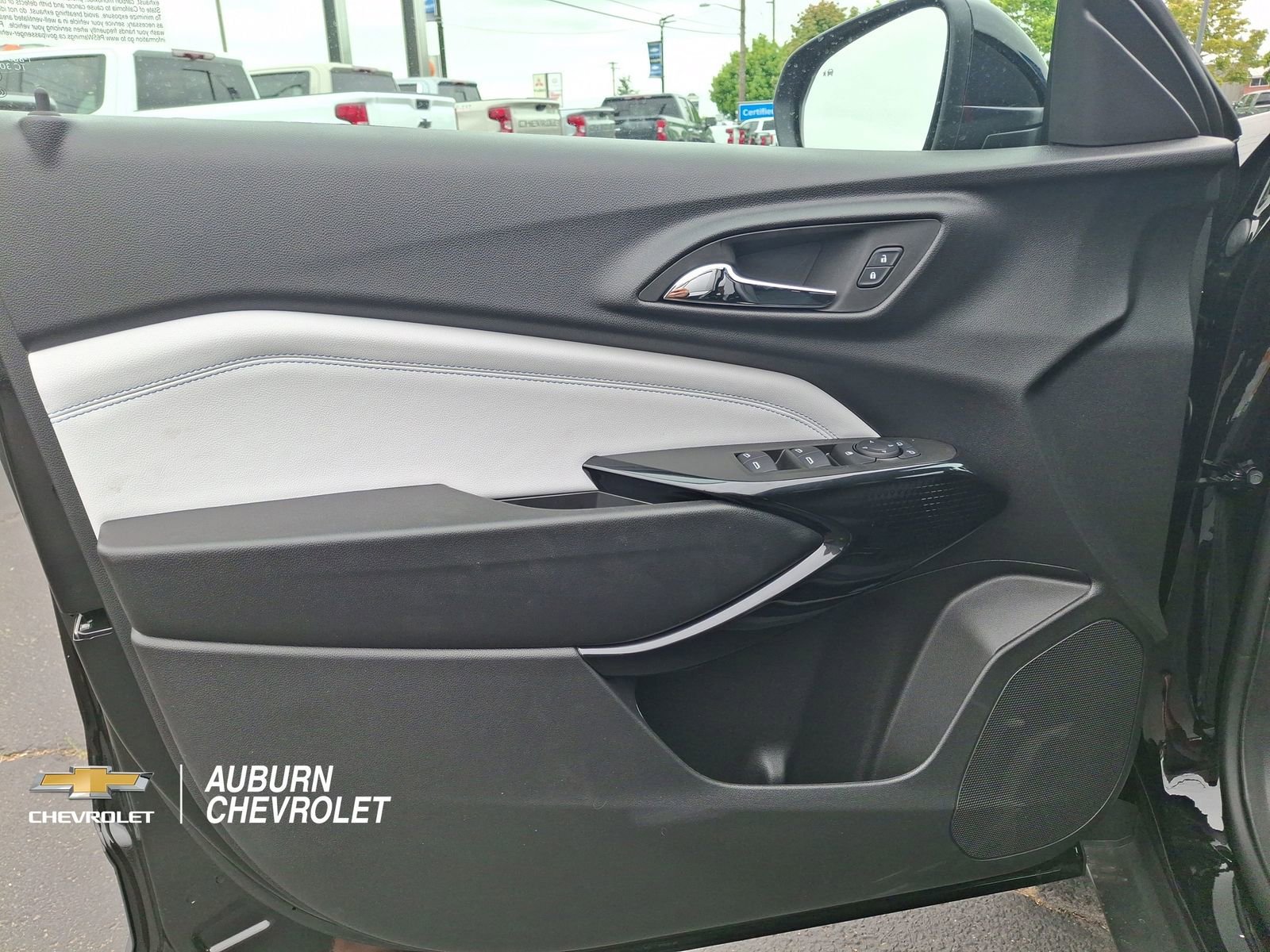 New 2026 Chevrolet Trax LT w/ Driver Confidence Package FWD image 17