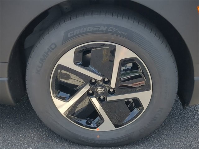 New 2026 Hyundai Ioniq 9 SE image 10