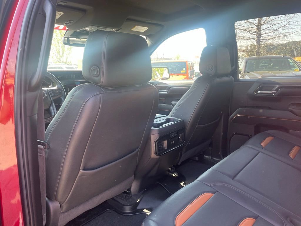 Used 2024 GMC Sierra 1500 AT4 w/ AT4 Premium Package image 24
