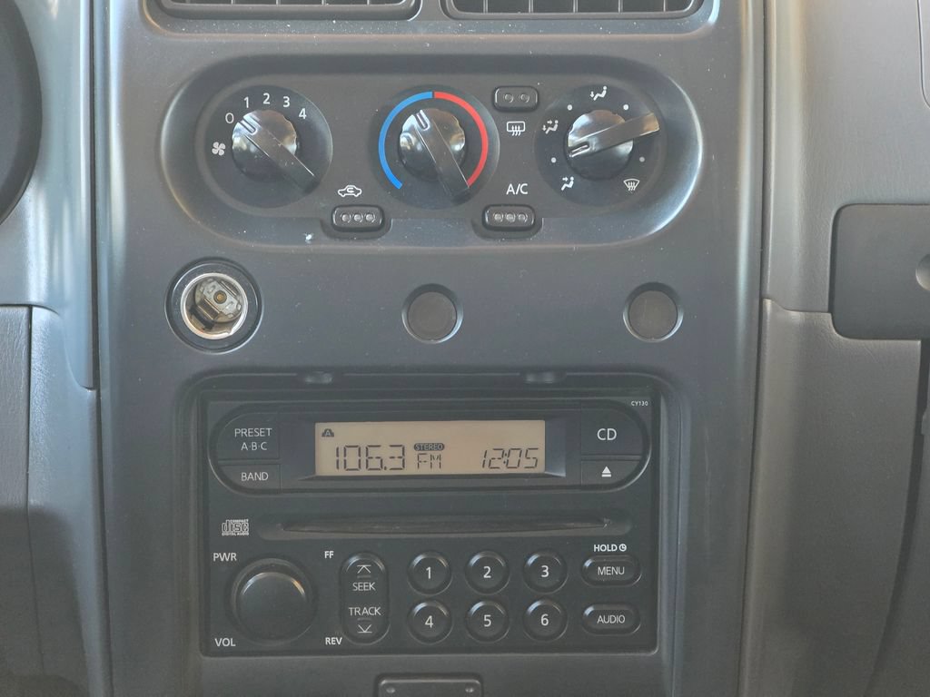 Used 2004 Nissan Xterra XE w/ (Tow) Tow Pkg AWD/4WD image 12