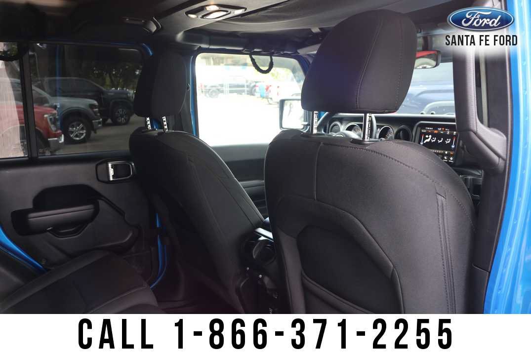 Used 2021 Jeep Gladiator Sport AWD/4WD image 18