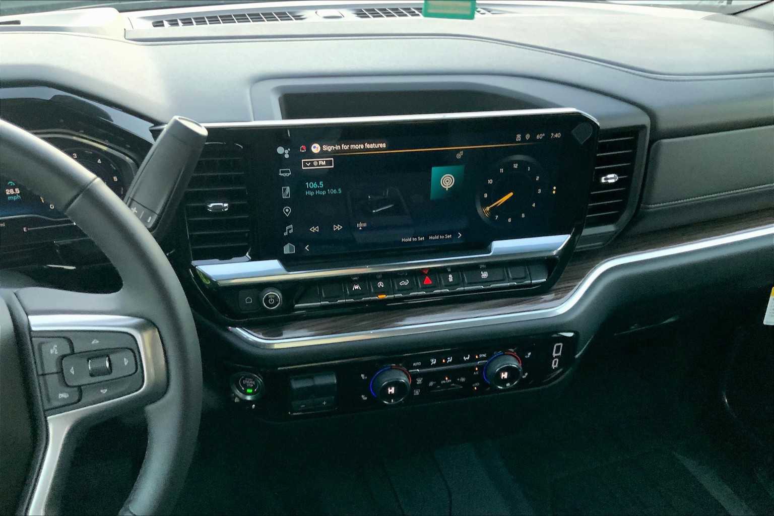 Used 2025 Chevrolet Silverado 1500 RST w/ Protection Package image 6