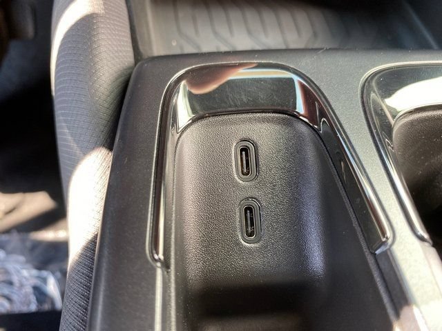 New 2024 Chevrolet Equinox EV RS AWD/4WD image 13