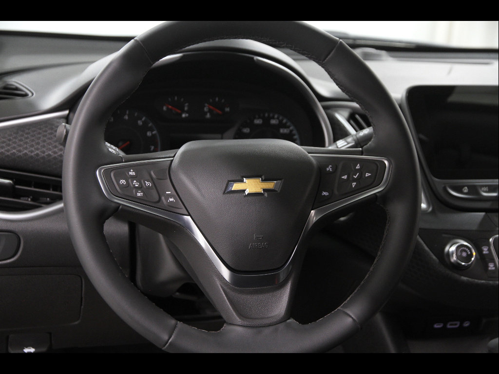 Used 2024 Chevrolet Malibu RS FWD image 7