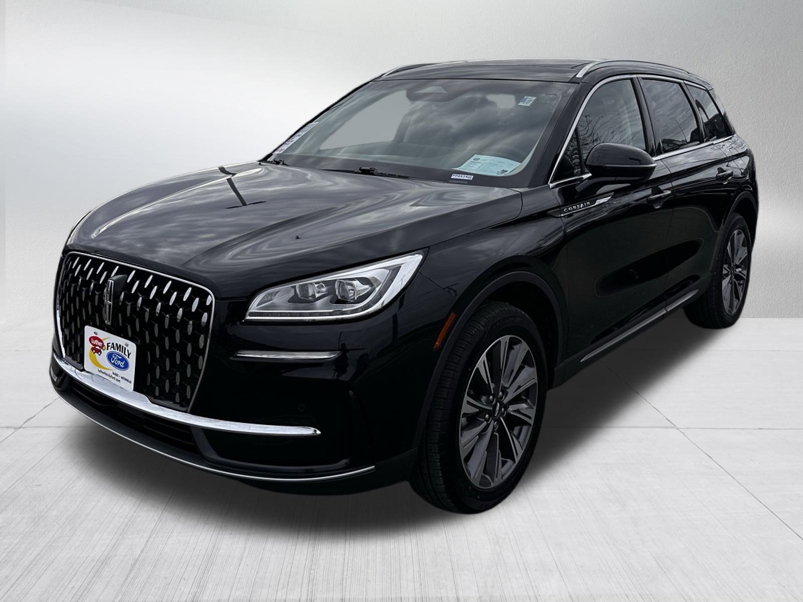 Used 2023 Lincoln Corsair Reserve w/ Equipment Group 201A image 3