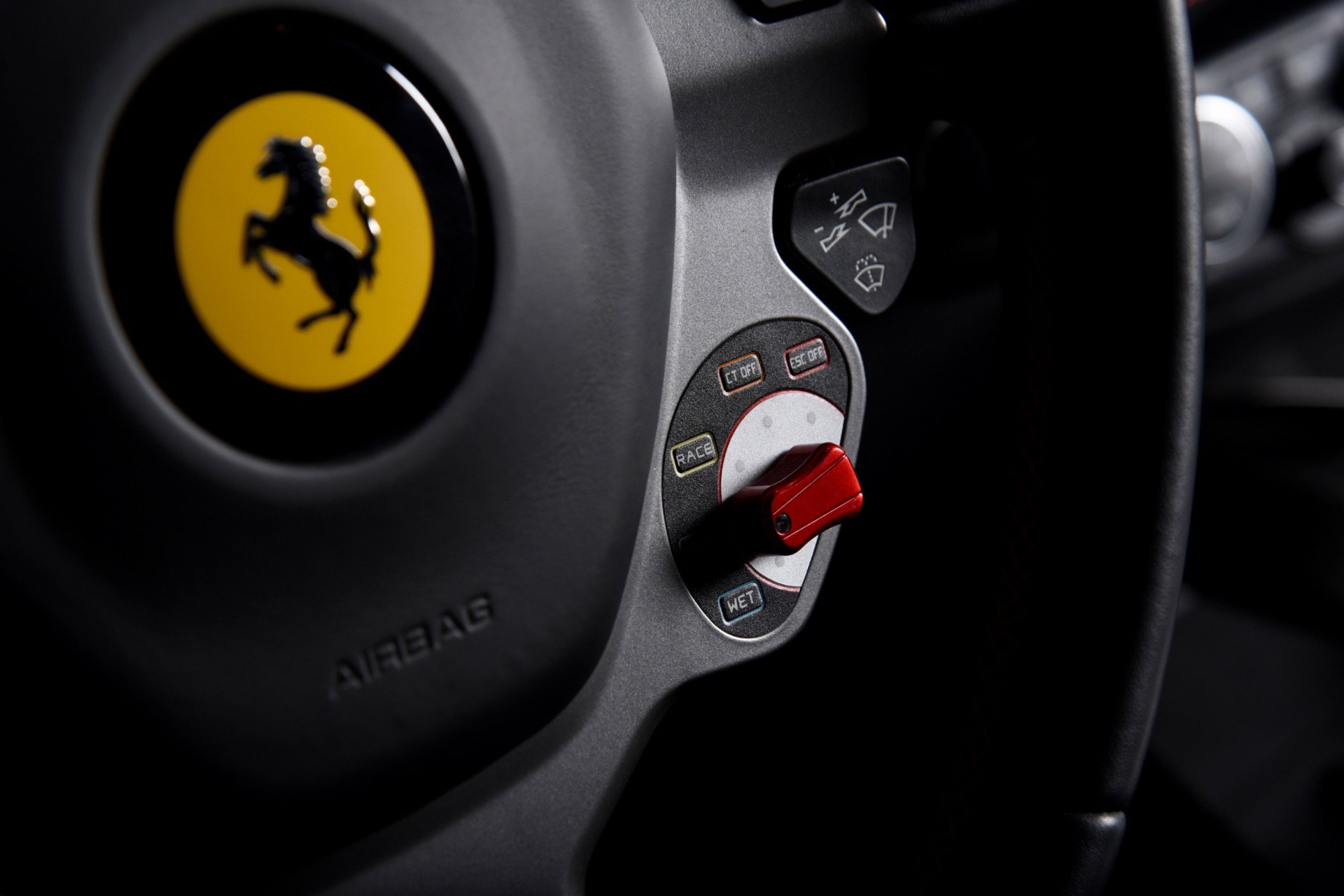Used 2014 Ferrari F12 Berlinetta RWD image 27